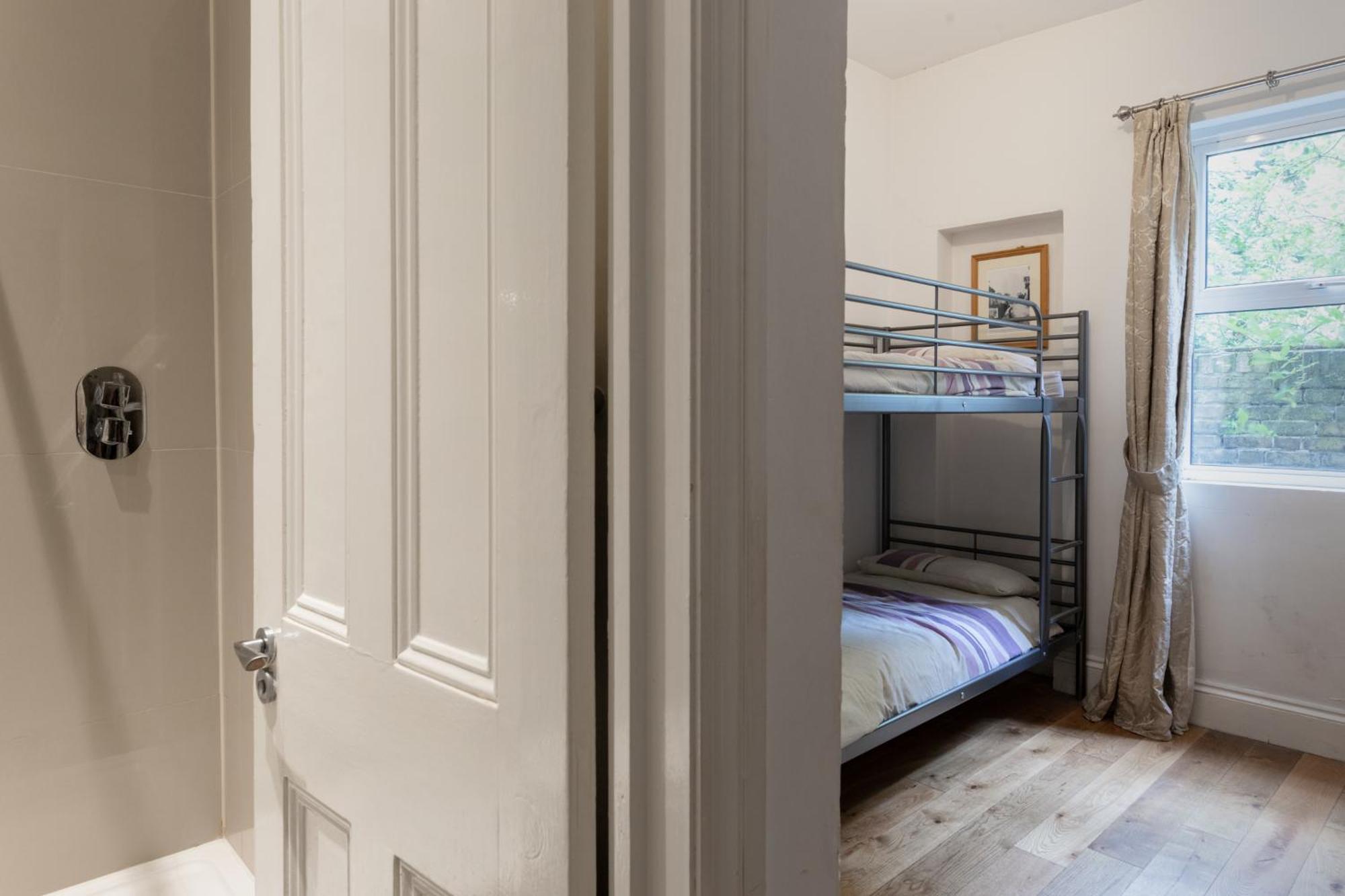 Ebs Hostel London Catford 外观 照片